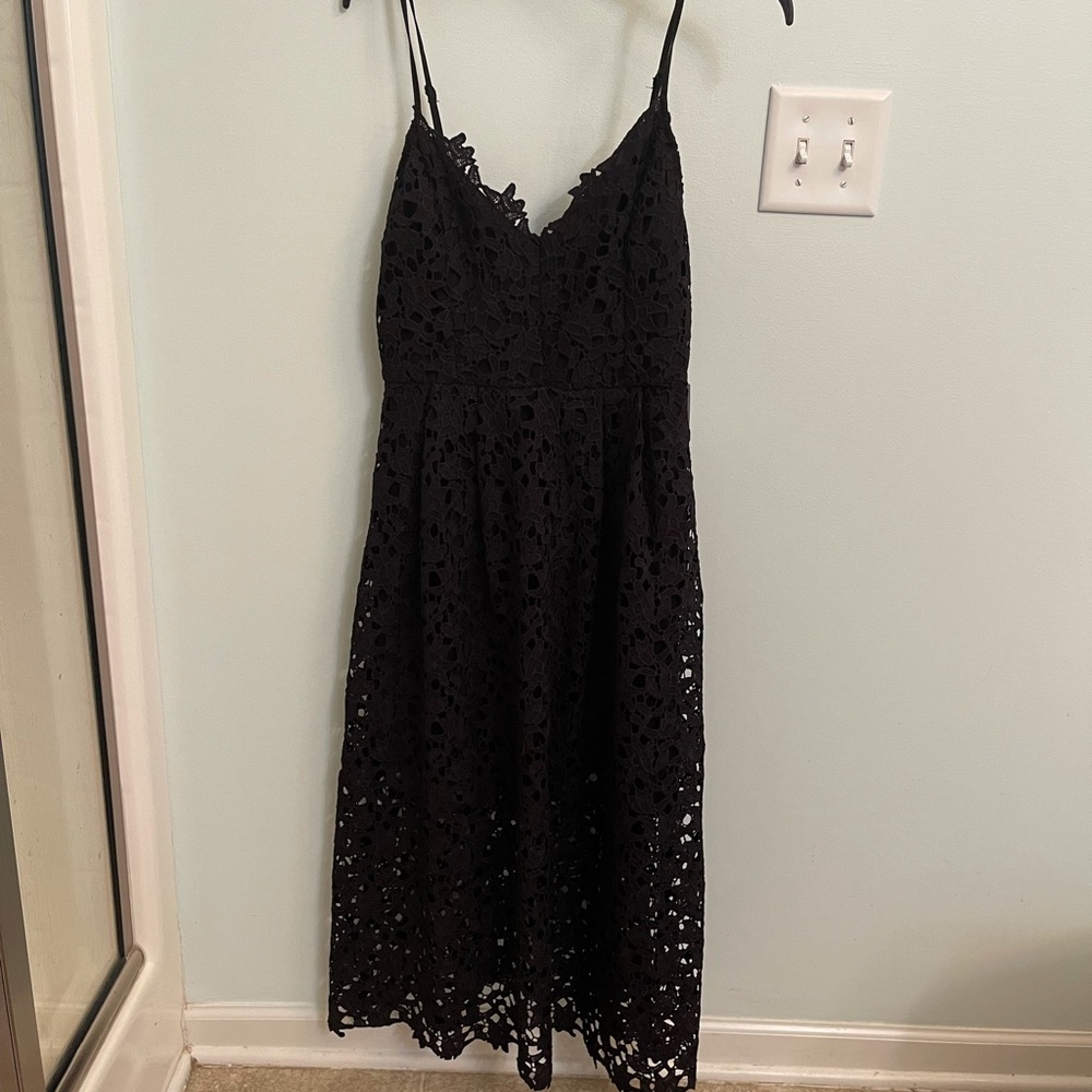 ASTR lace a-line midi dress